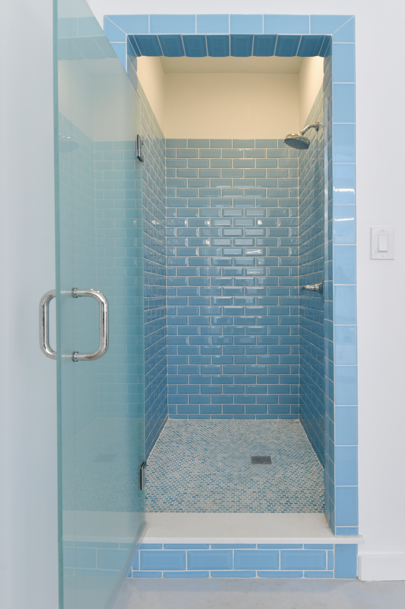 Indoor Pool and Jacuzzi in Great Falls