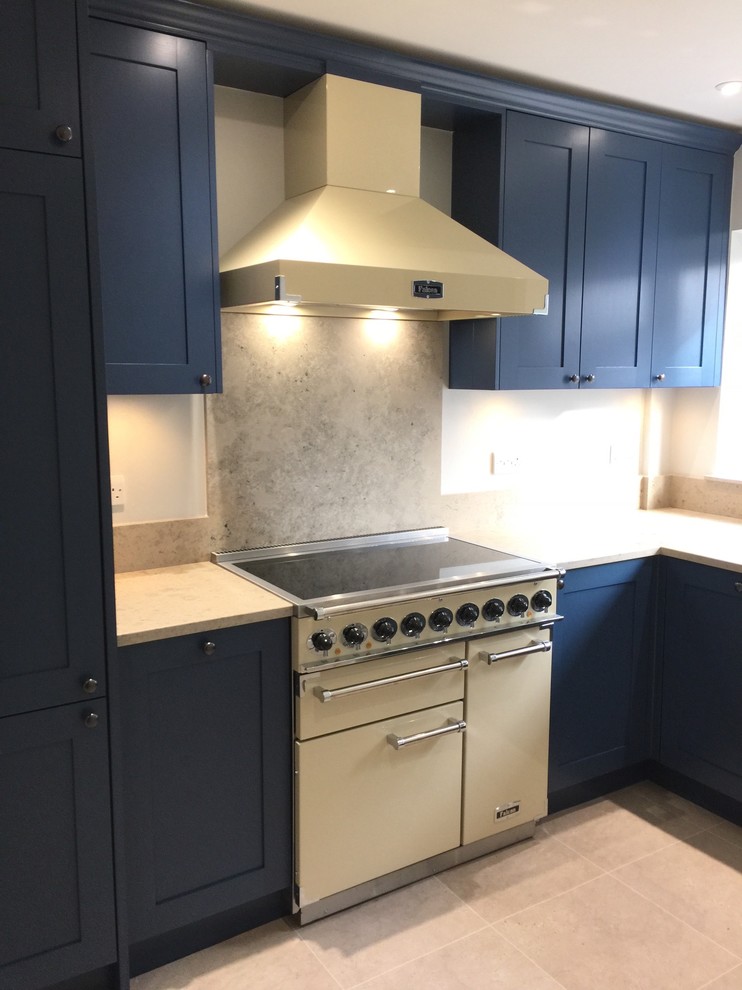 Painted Frameless Shaker