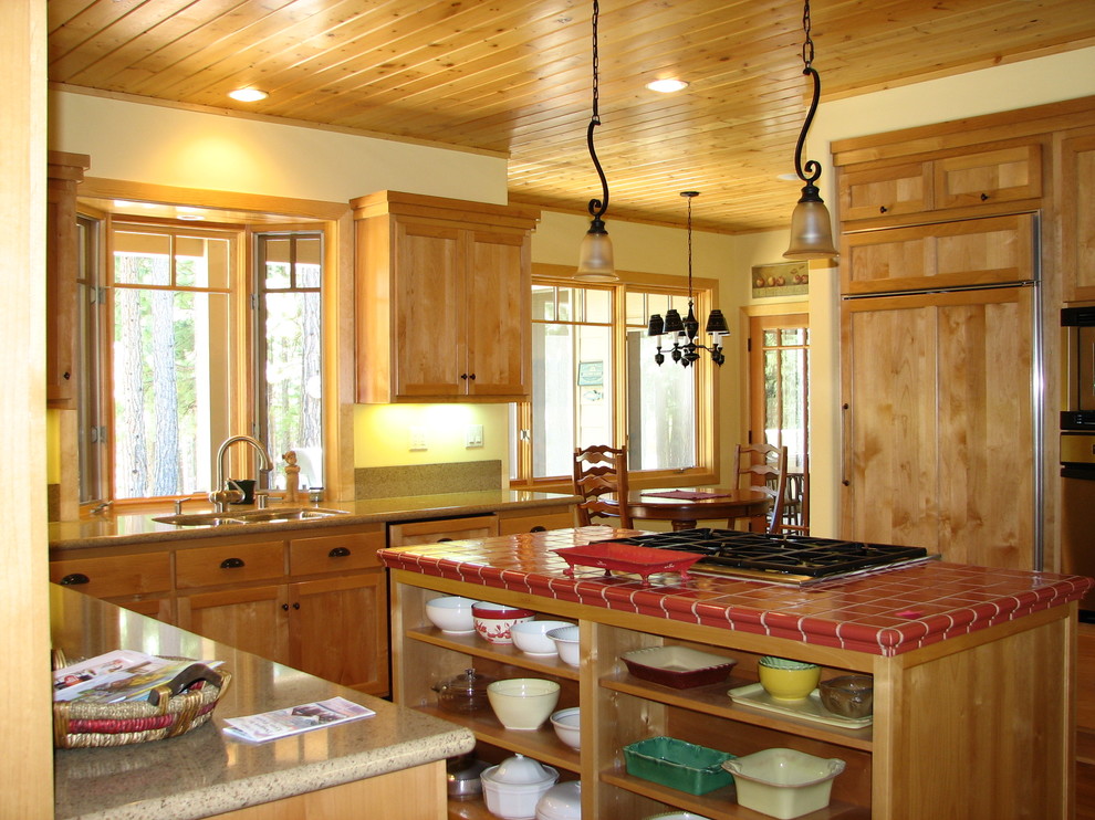Design ideas for a country kitchen in Other.