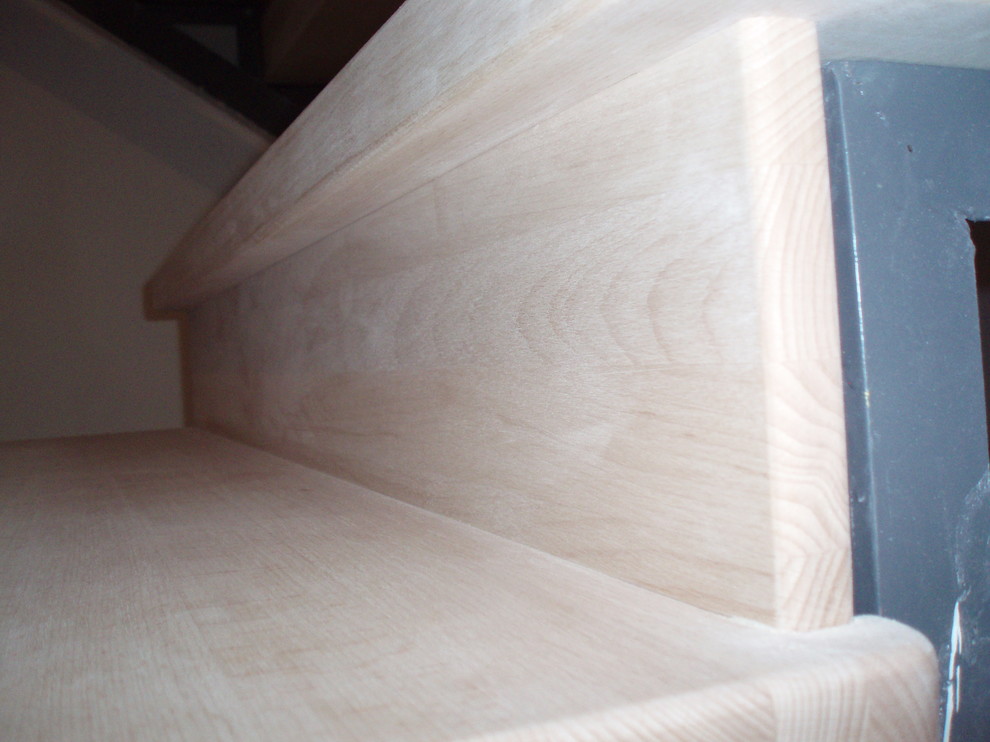 Лестница из Бука