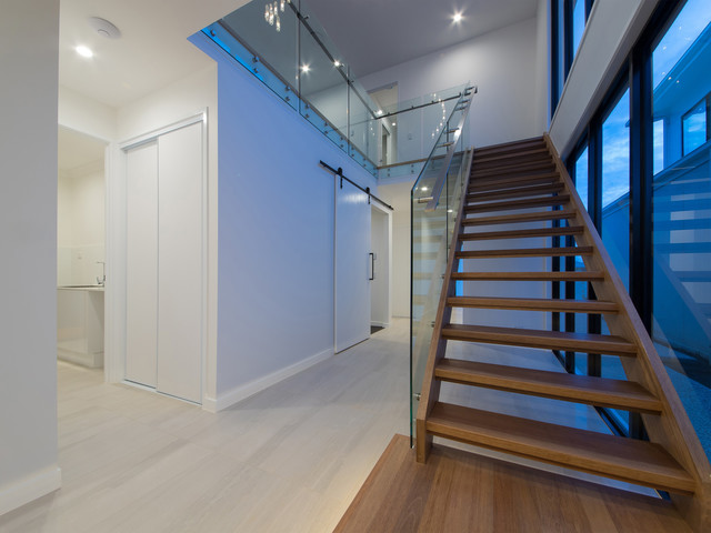 Rochedale 03 contemporary-staircase