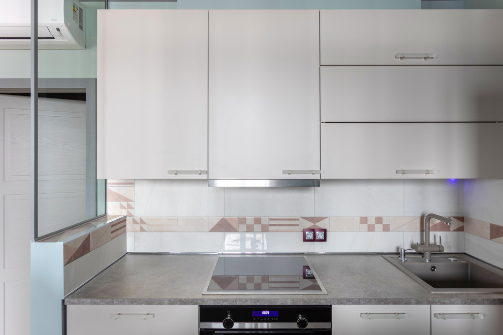 Кухня-аквариум для квартиры студии