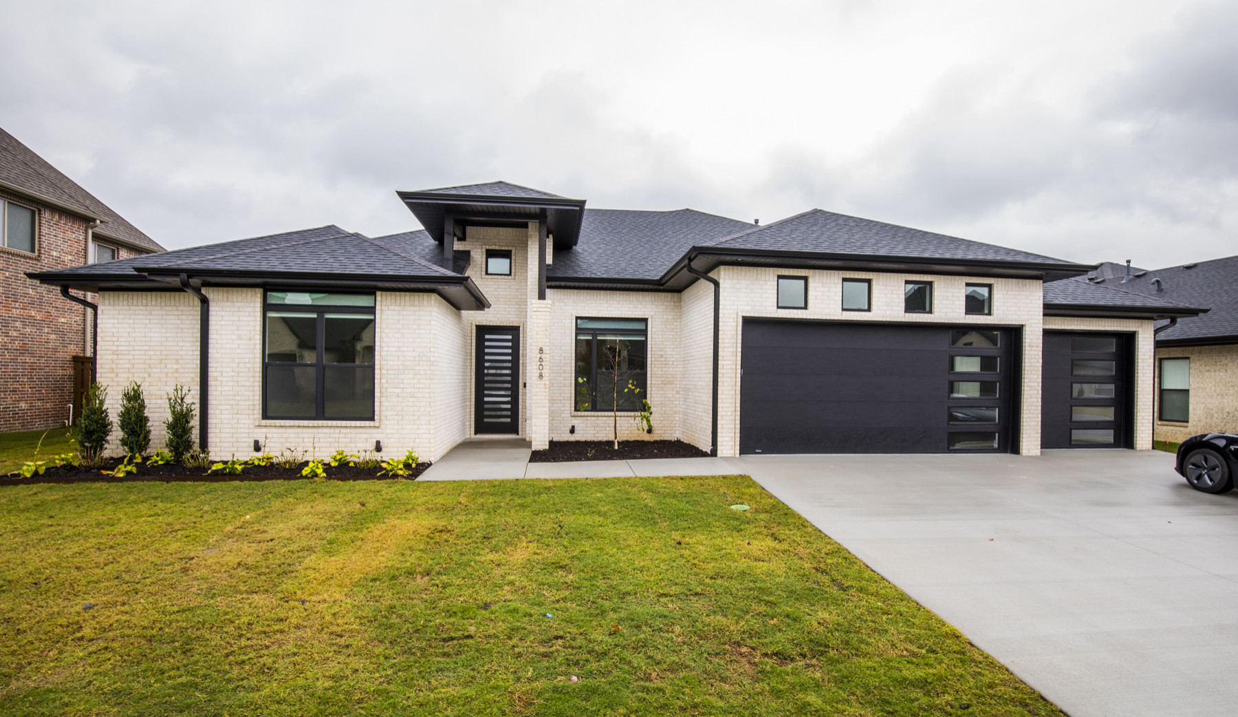 ST107_8608 W Birdsong Ln