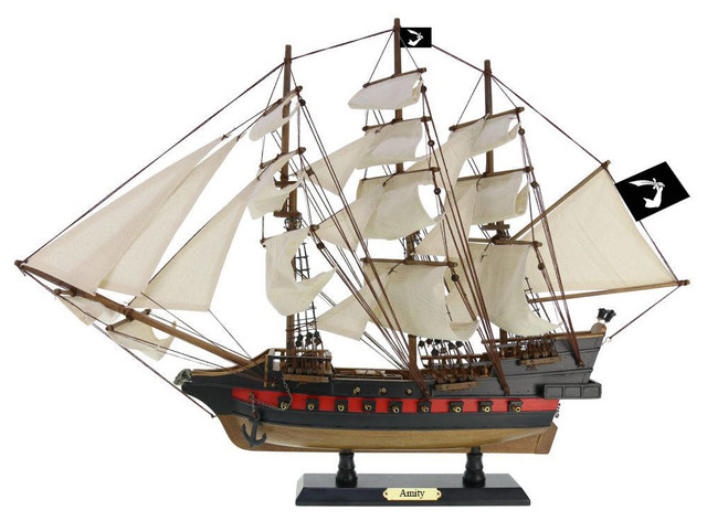Wooden Thomas Tew's Amity White Sails Limited Model Pirate Ship 26"