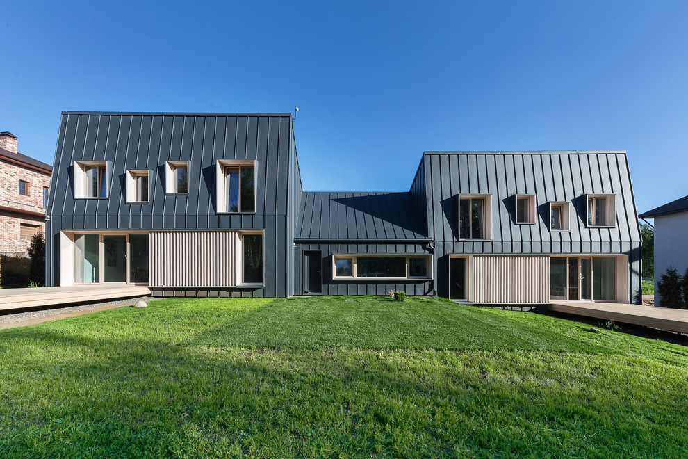 Деконструктивизм в частной архитектуре.