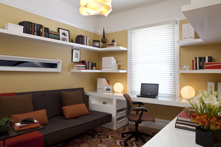 Design ideas for a modern home office in San Francisco.