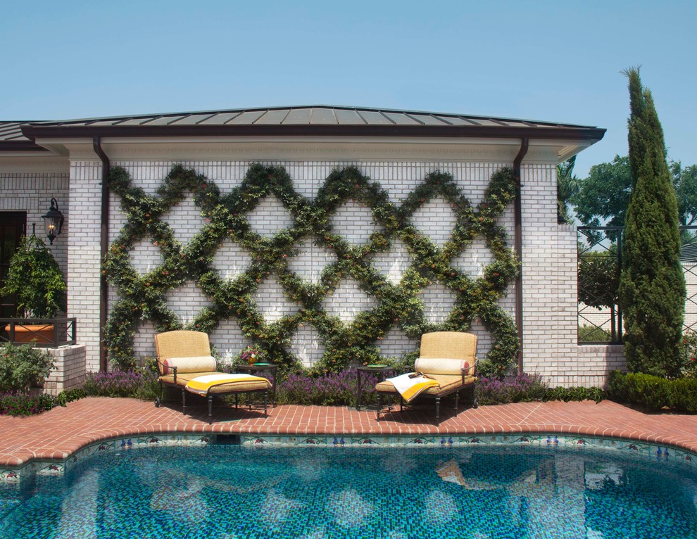 Inspiration for a transitional pool remodel in Austin