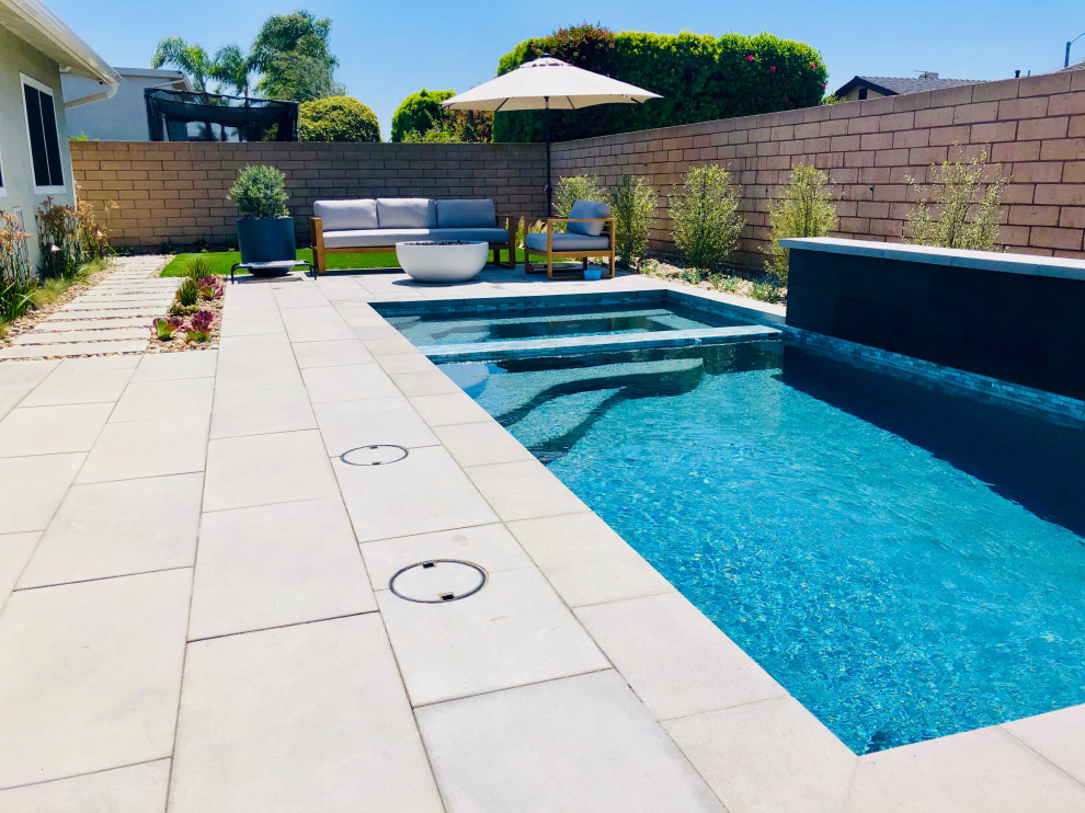 Huntington Beach Plunge Pool