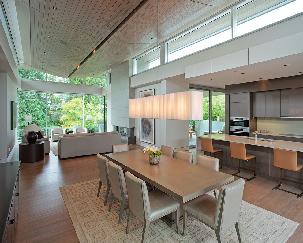 Contemporary open concept living room in Vancouver.