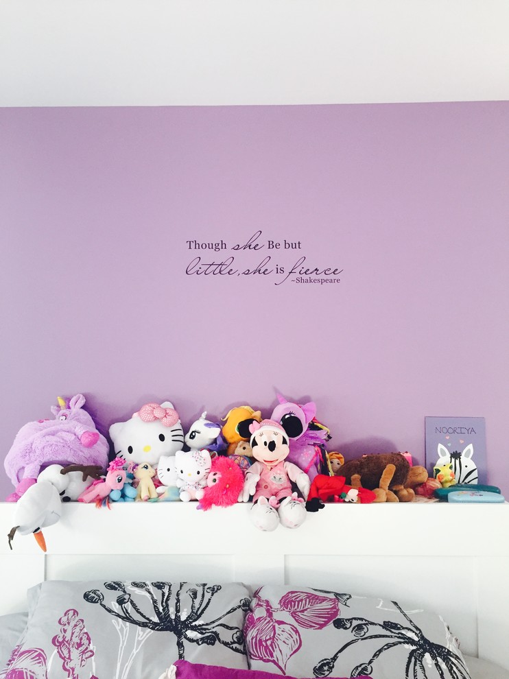 Photo of a transitional kids' room in Chicago.