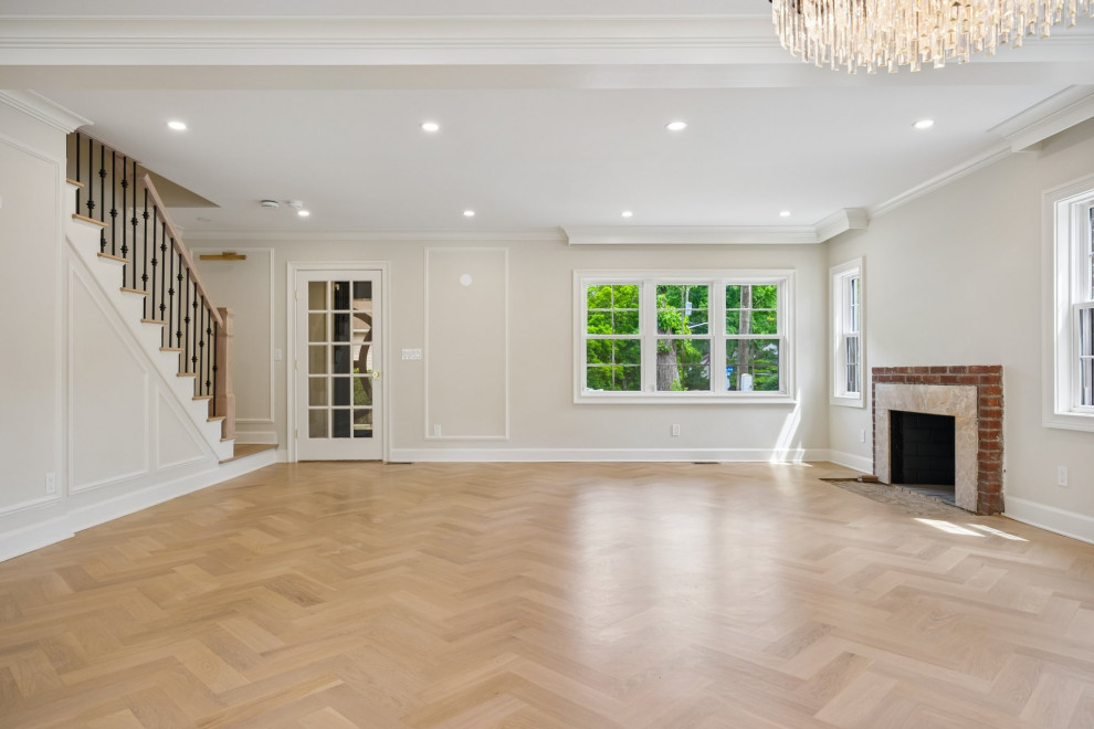 Living Room with Crystal Chandelier in Teaneck, NJ