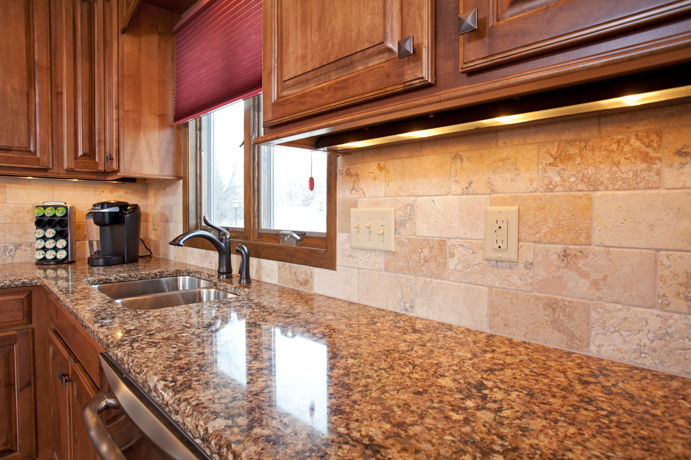 Elegant home design photo in Minneapolis