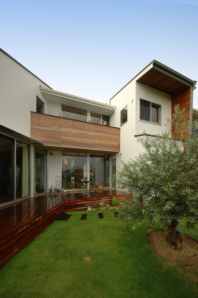 Contemporary terrace in Other.
