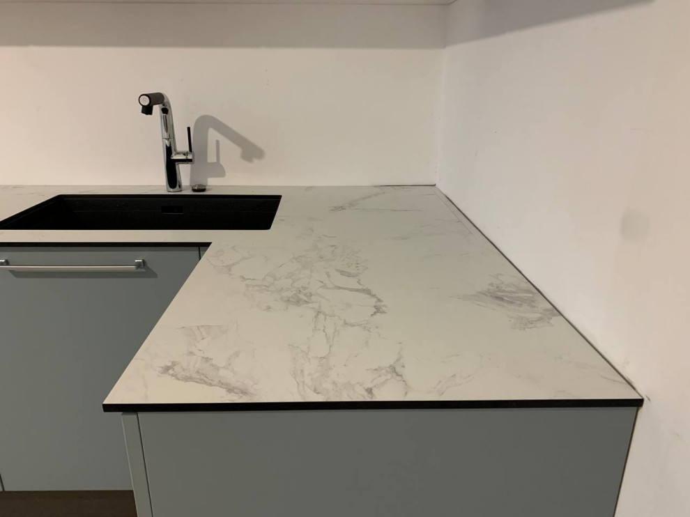 Столешницы из Компакт-Пластика