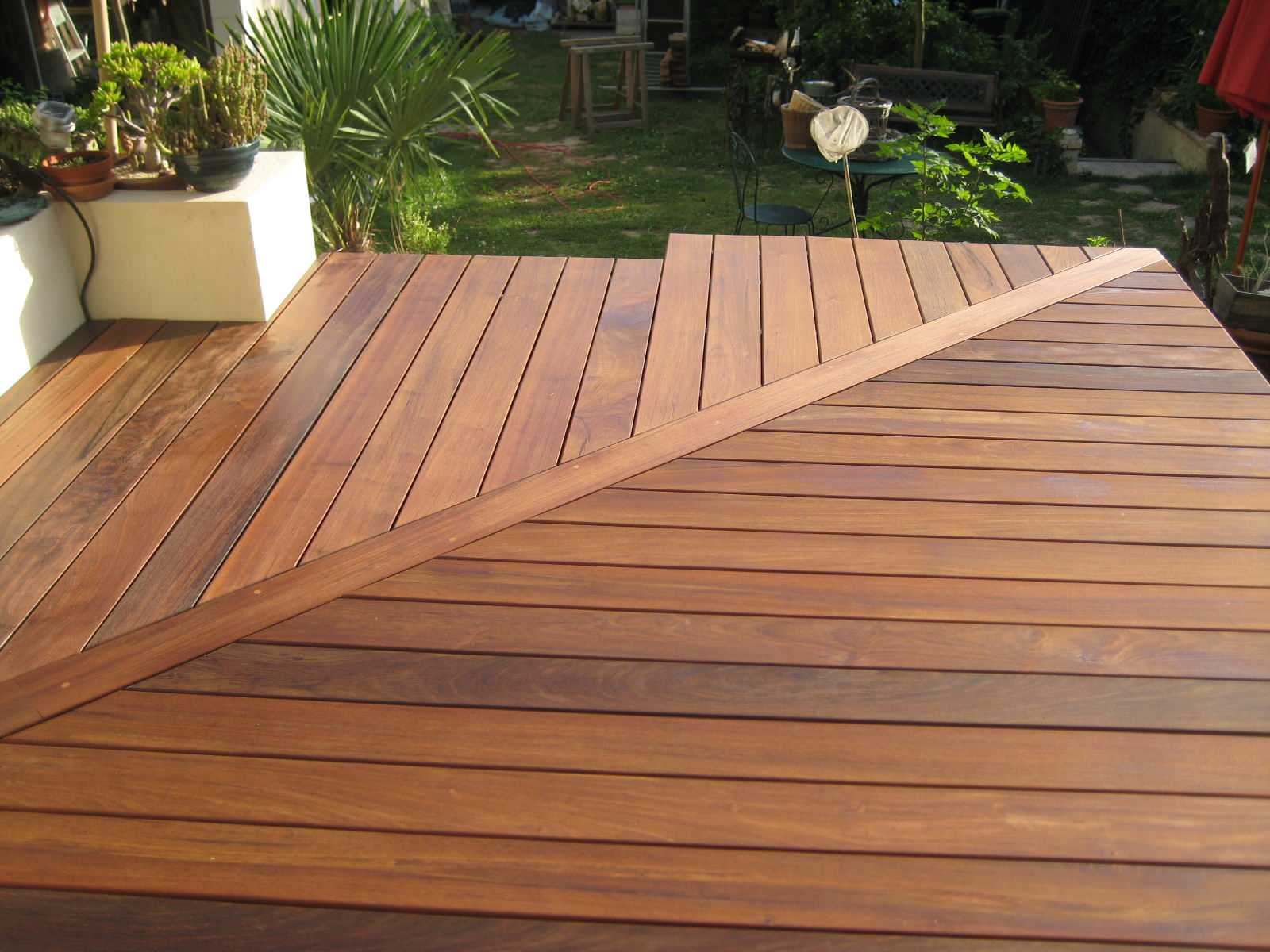 Conception et installation de terrasses en bois sur mesure