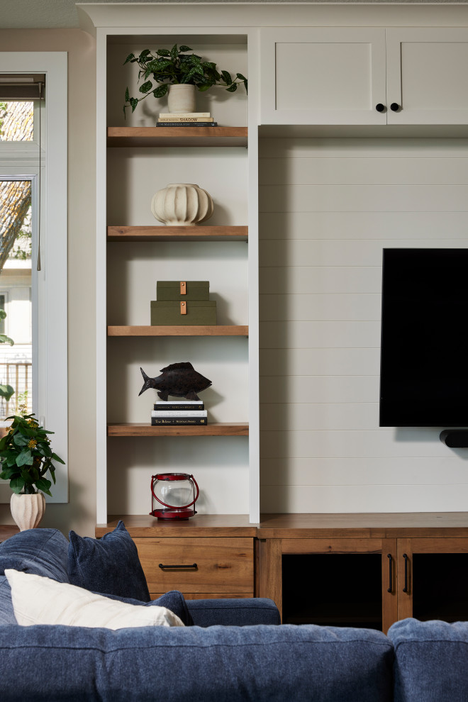 Example of a transitional family room design in Minneapolis