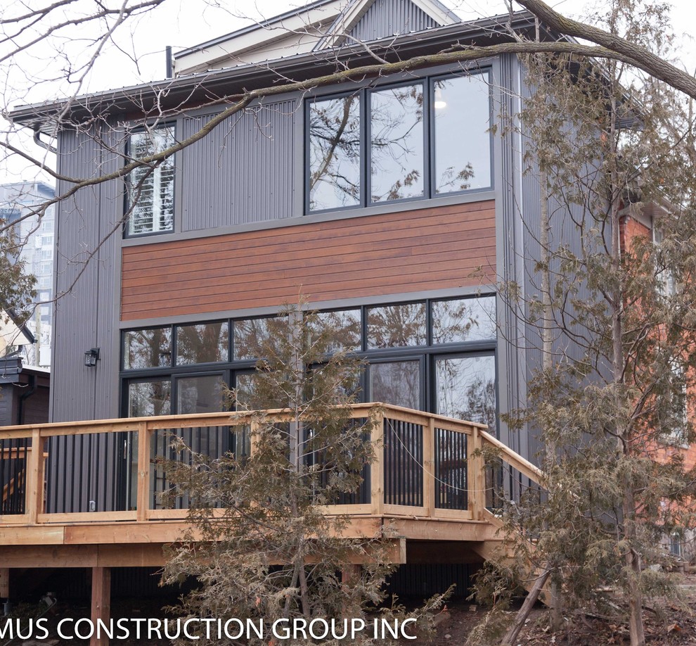 Home design - contemporary home design idea in Toronto