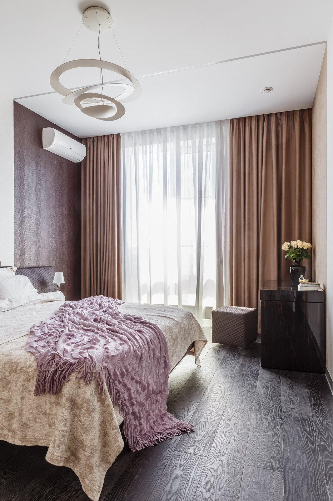 Фото спальни реализованного проекта квартиры ЖК "Адмирал".