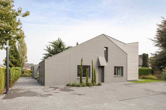 Kerzenmanufaktur Eingangsseite contemporaneo-fachada