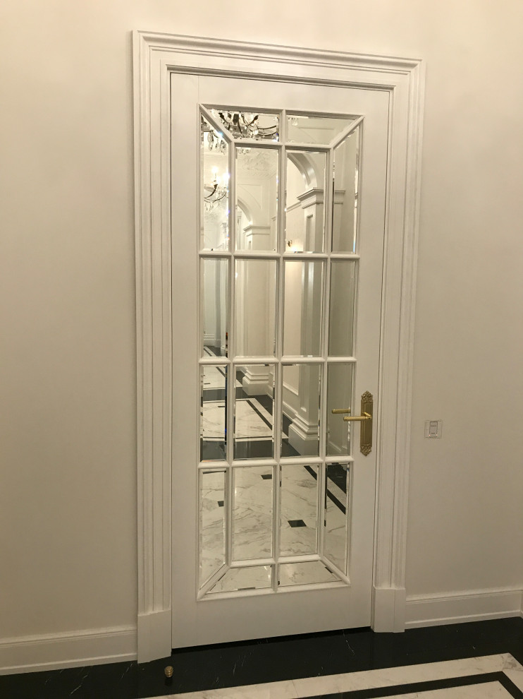 Смольный квартира