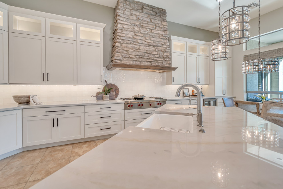 Inspiration for a transitional kitchen remodel in Phoenix