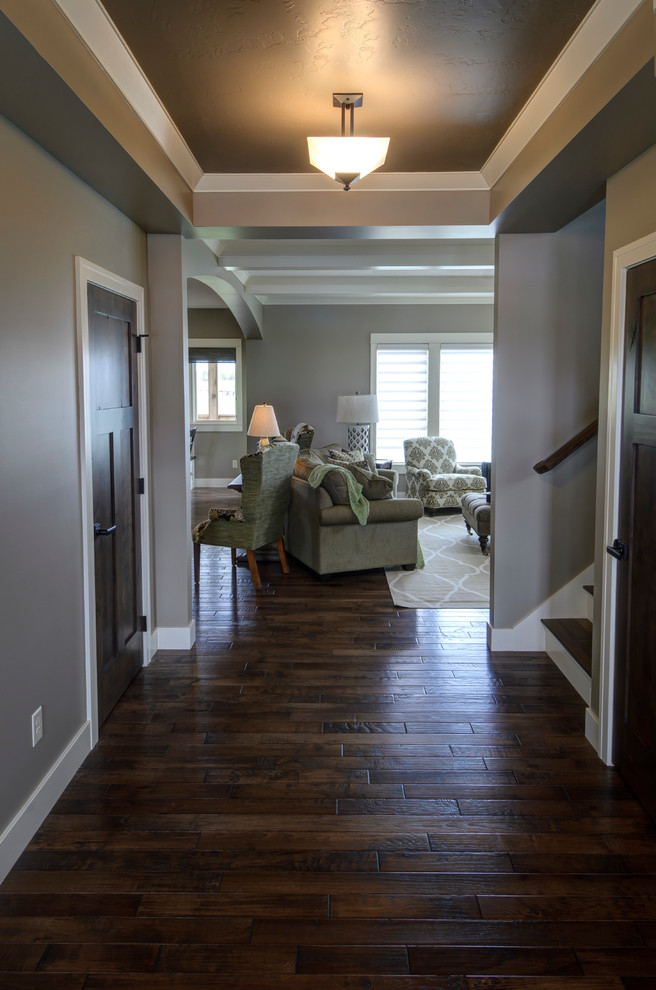 Hallway - transitional hallway idea