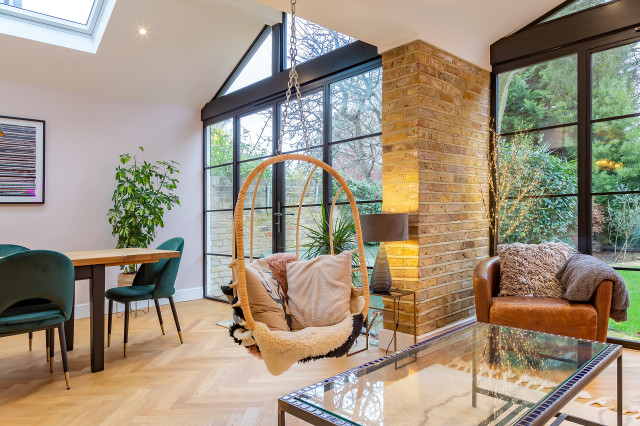 Teddington contemporary-living-room