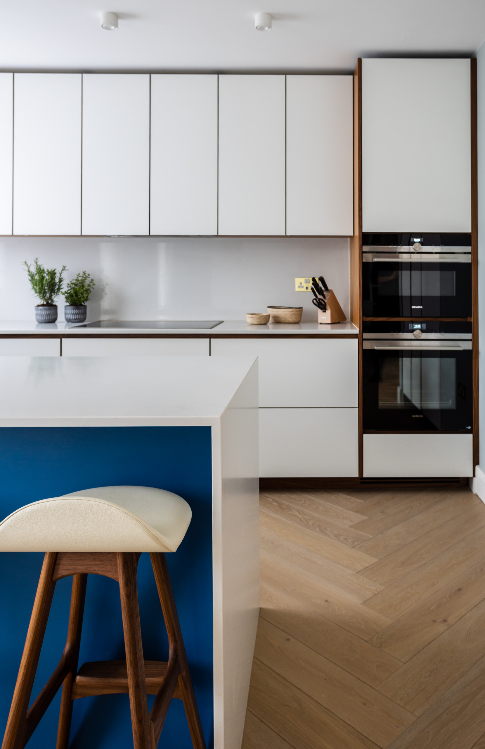 38+ White Kitchen Cabinets ( CLASSIC BEAUTY ) - White Cabinet Design