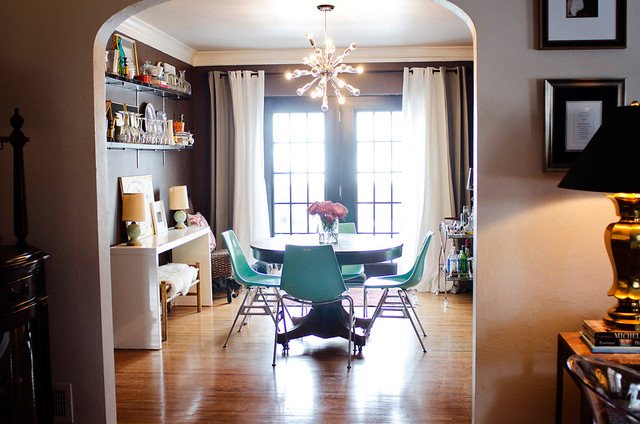 Houzz Tour: Artful Vintage Style in Omaha