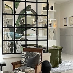 Example of a transitional home design design in Miami