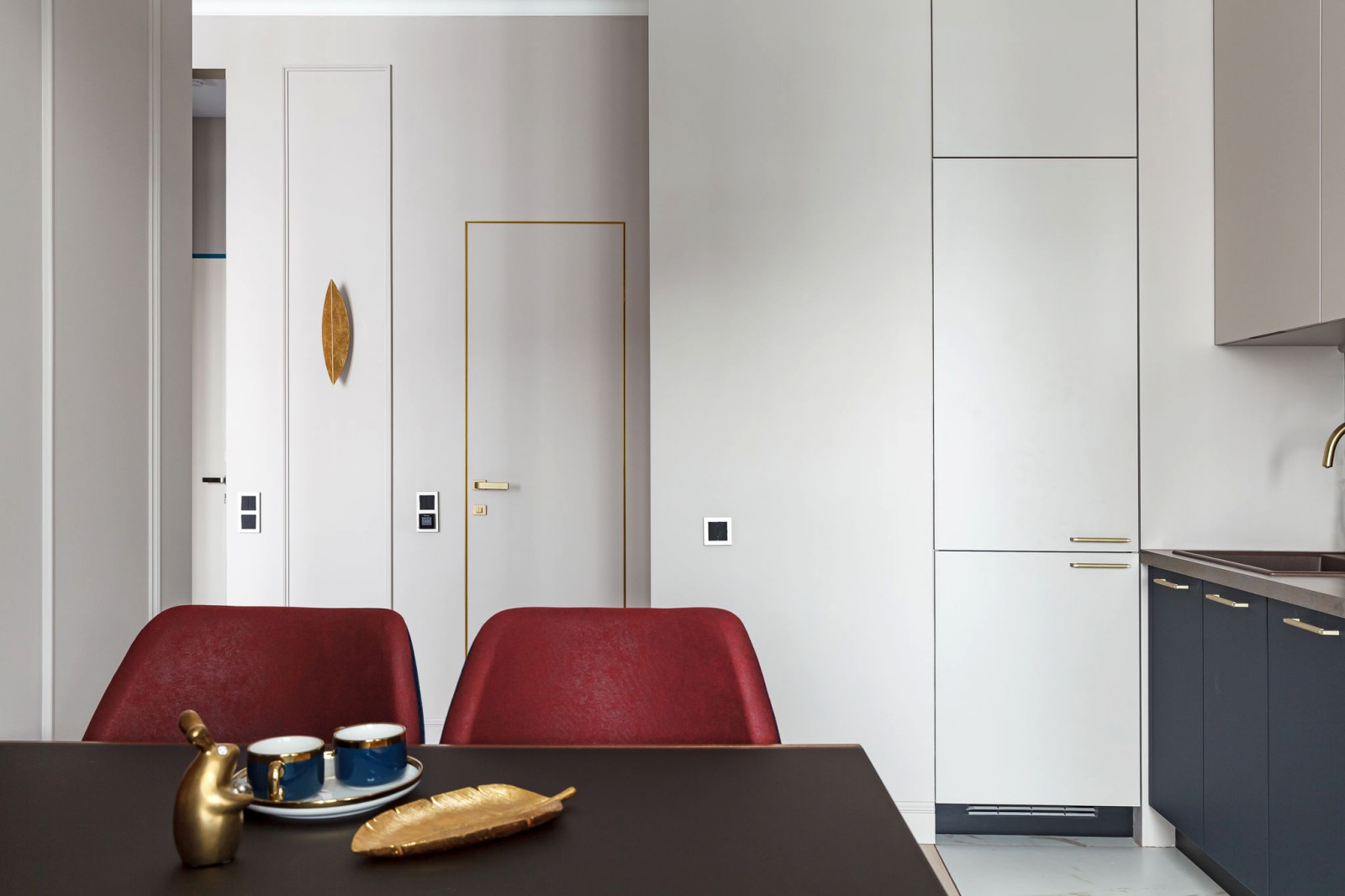 Квартира с золотом