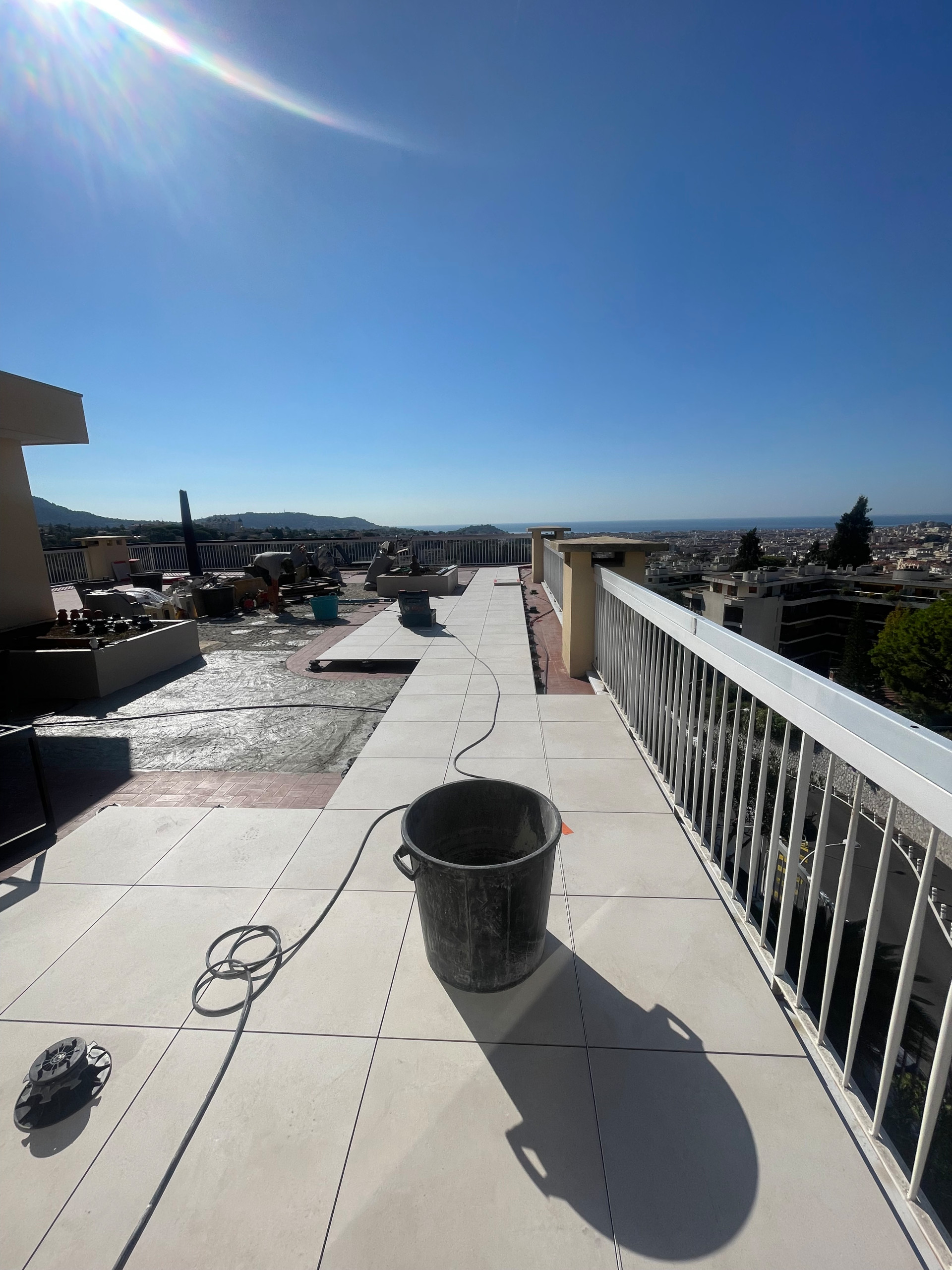 RENOVATION ET AMENAGEMENT TOIT TERRASSE
