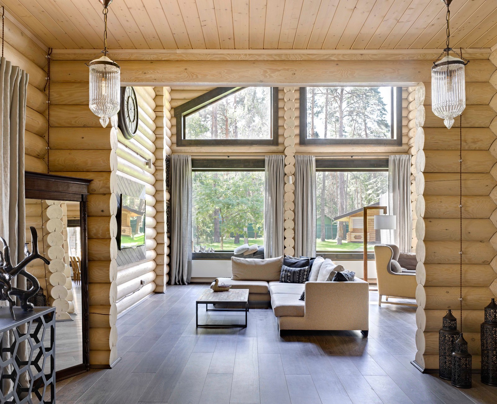 Деревянный дом на Волге в Ульяновской области