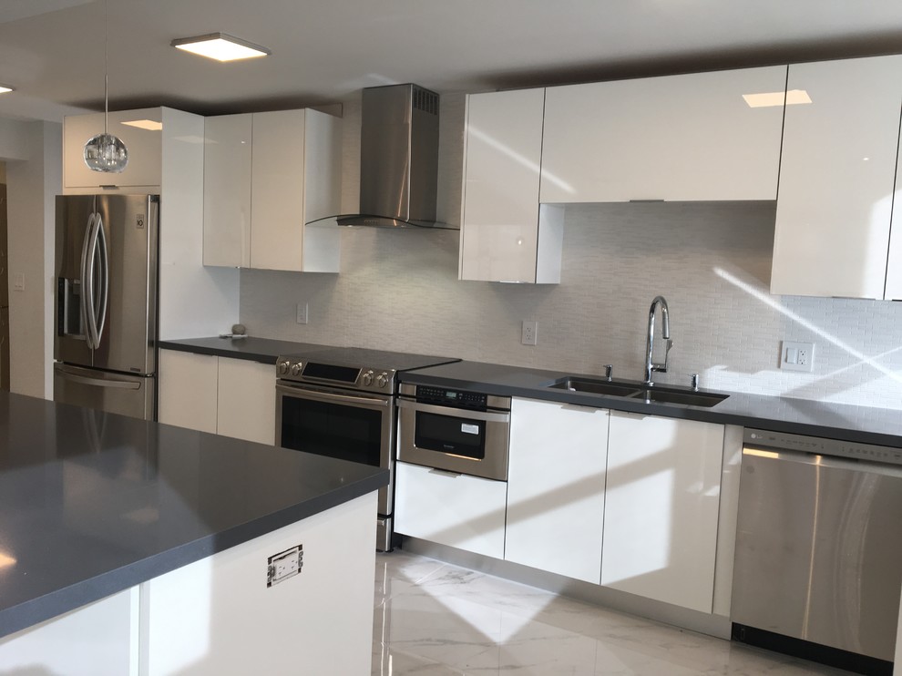 The kitchen island