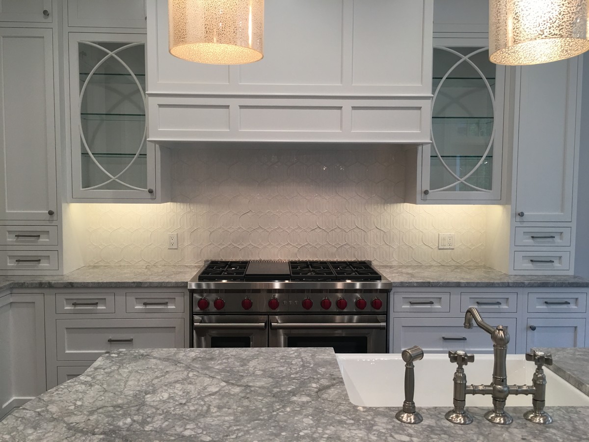 Transitional kitchen photo in New York