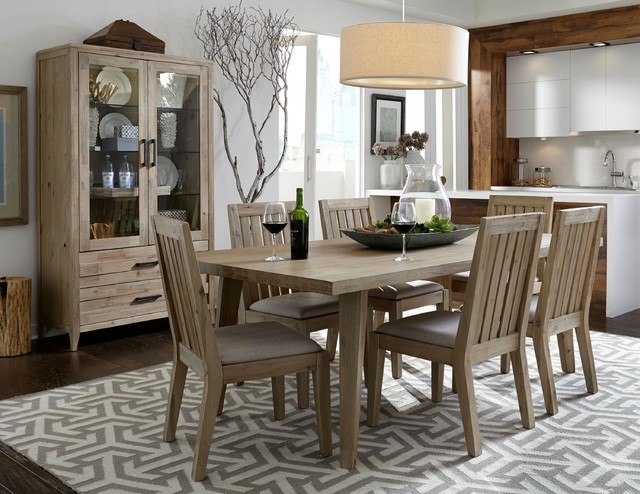 Harbourside 7 Piece Rectangular Dining Table and Chairs ...