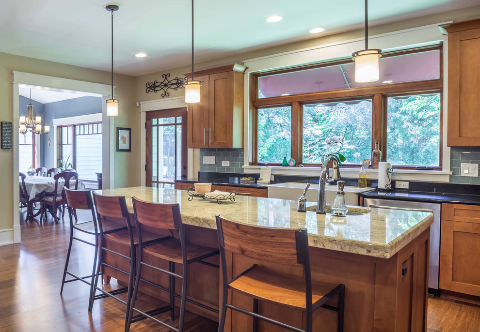 Captivating Craftsman