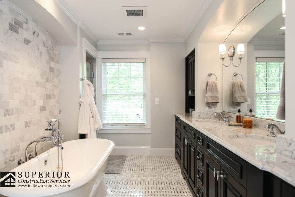 Luxury primary bathroom