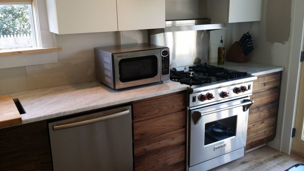 Mountain style kitchen photo in Philadelphia
