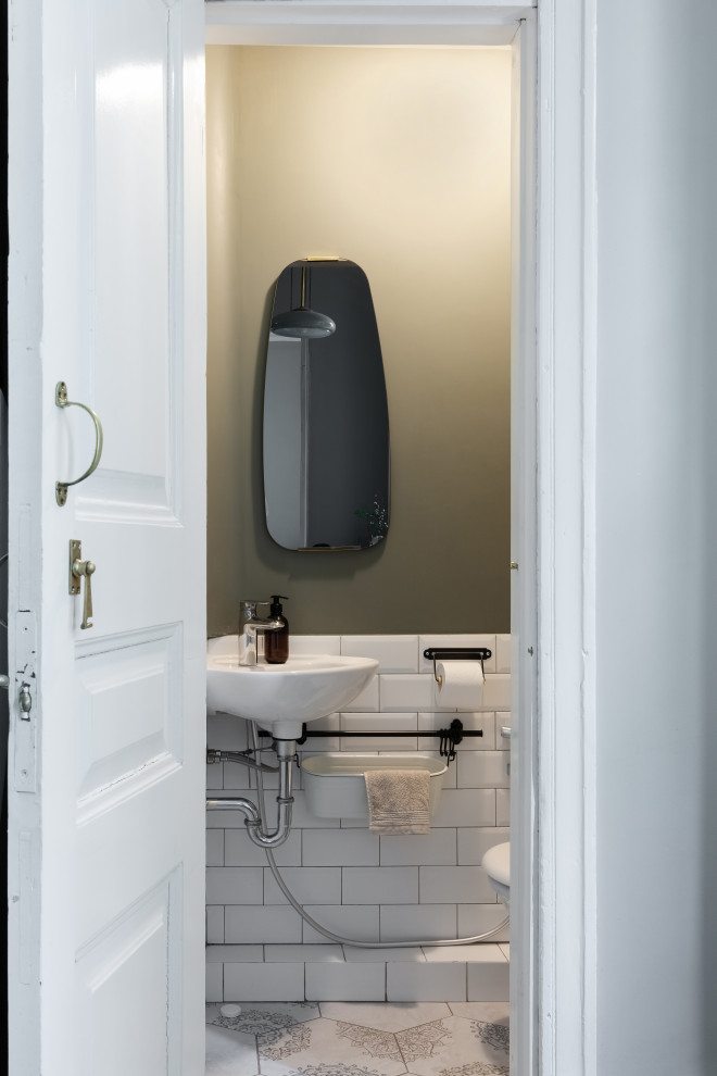 Квартира на Петроградской стороне в доме с совами