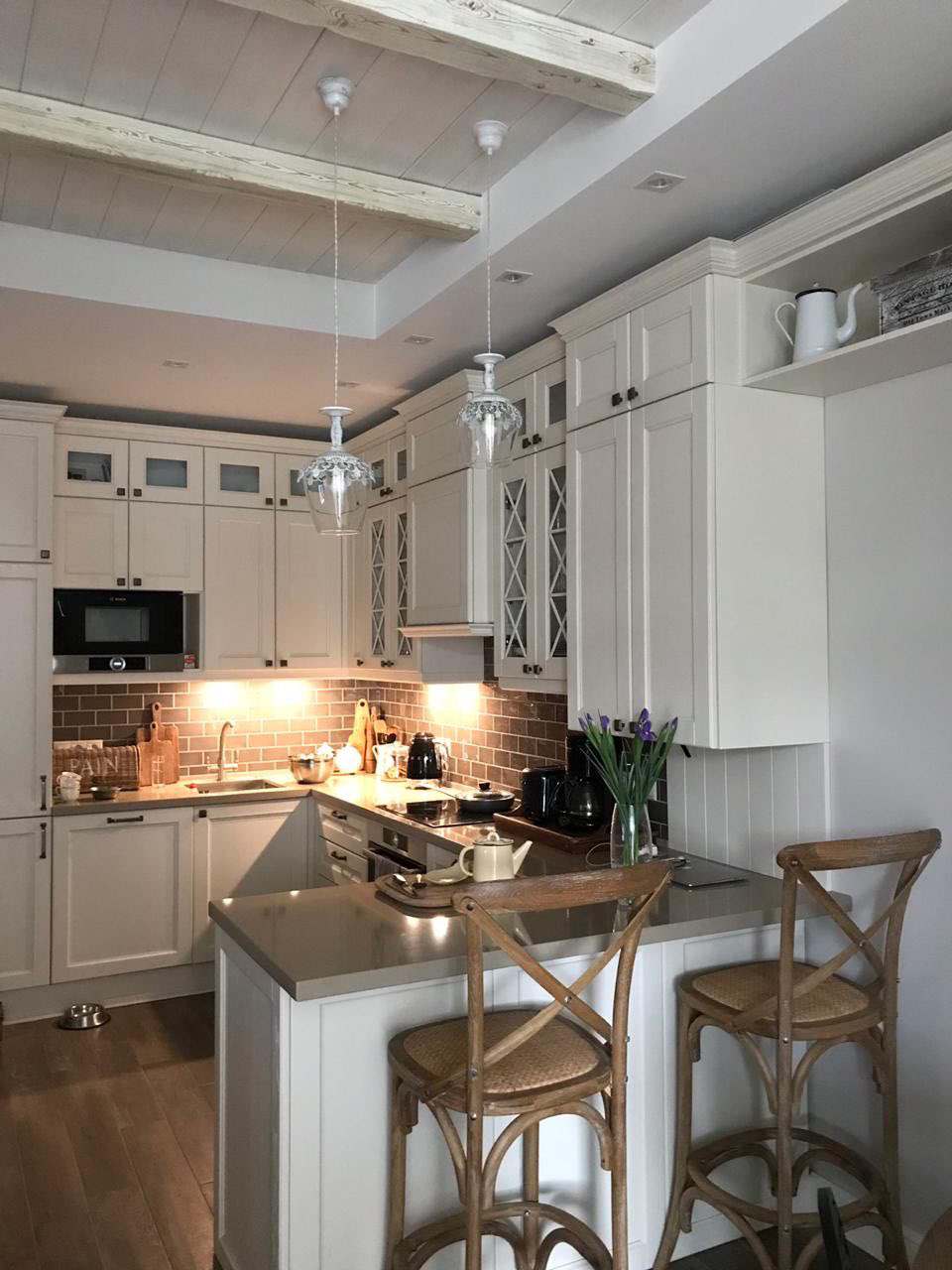 Белая кухня