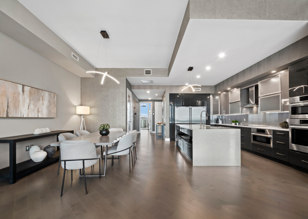 Modern Open Kitchen and Dining — Luxury Condo Staging at The VUE ...