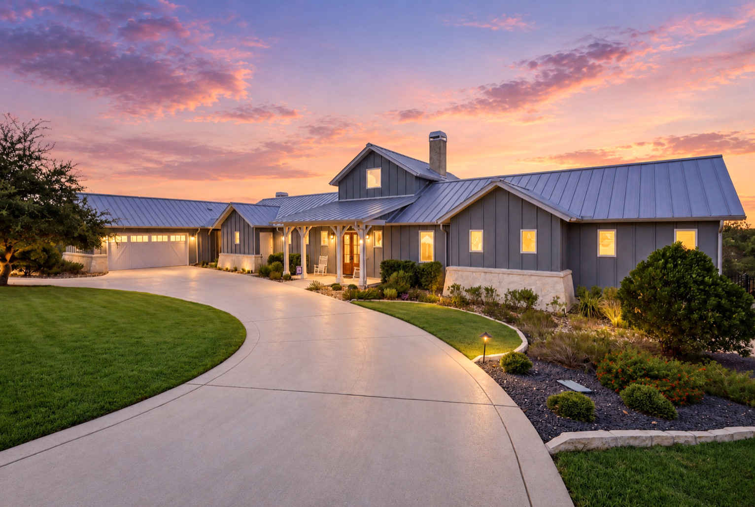 Farmhouse: 3,571 ft² | 4 BR | 3.5 BA | 1 ST