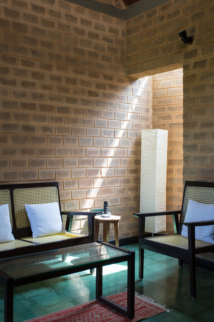 7 Timeless Tile Ideas For The Living Room Floor - Wall Tiles Design For Living Room In India