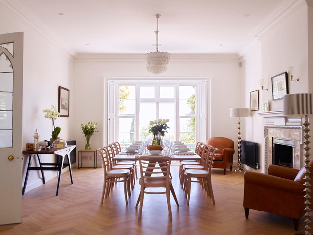 Moult coastal-dining-room