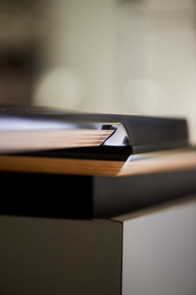 Kitchen Azimuth Limited Edition LE13