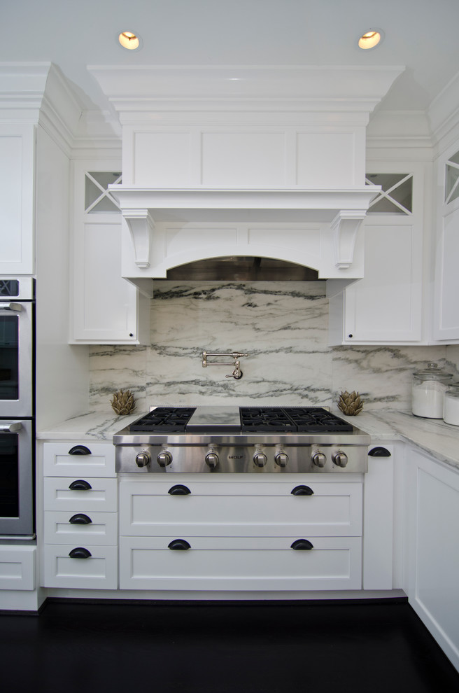 Transitional kitchen photo in DC Metro