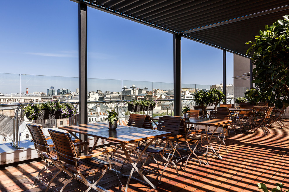 Биоклиматиеская конструкция для веранды на крыше гостницы HYATT