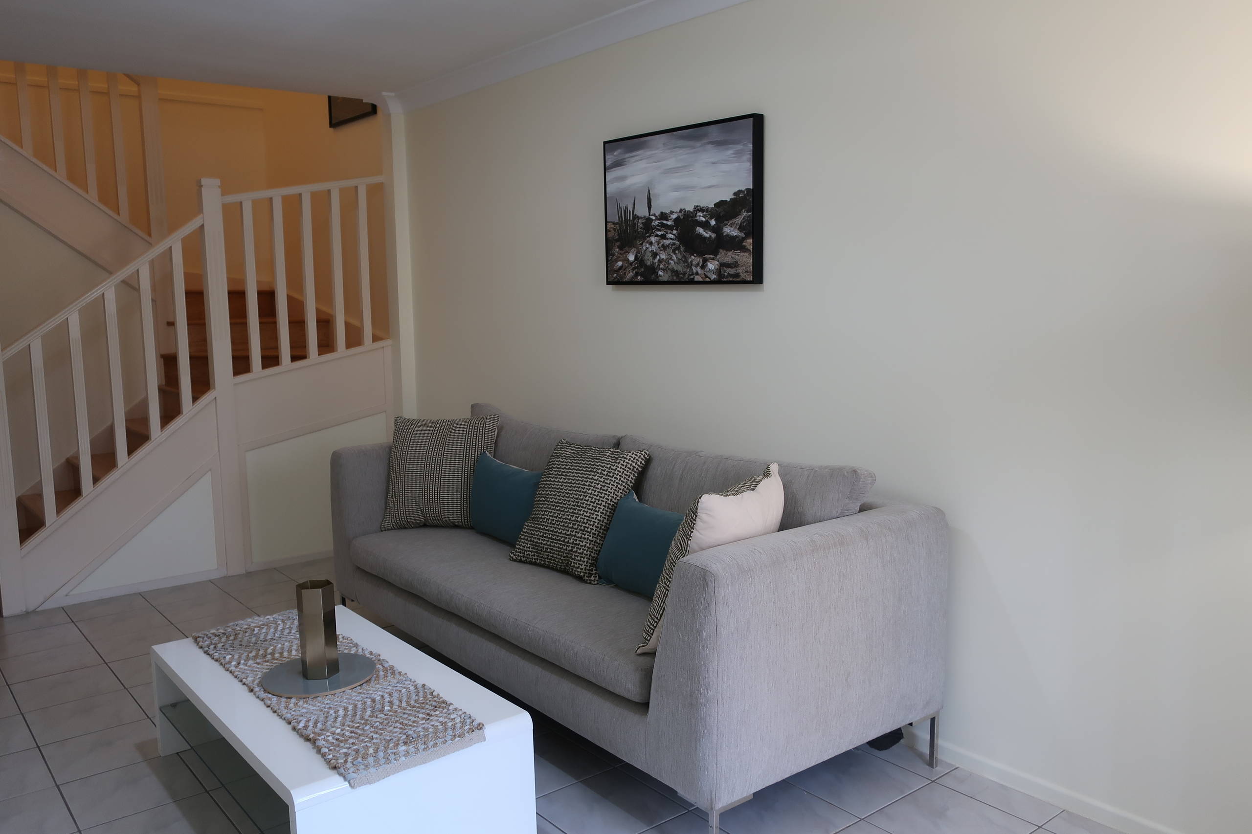 FRESH FACE FOR A TOWNHOUSE FOR SALE
