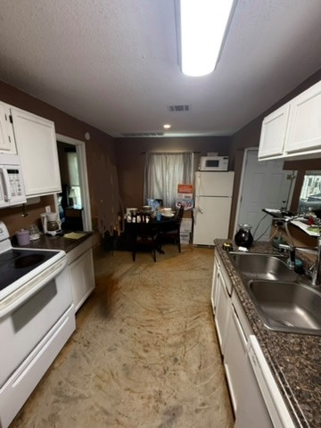 Lakeway Cozy Cottage